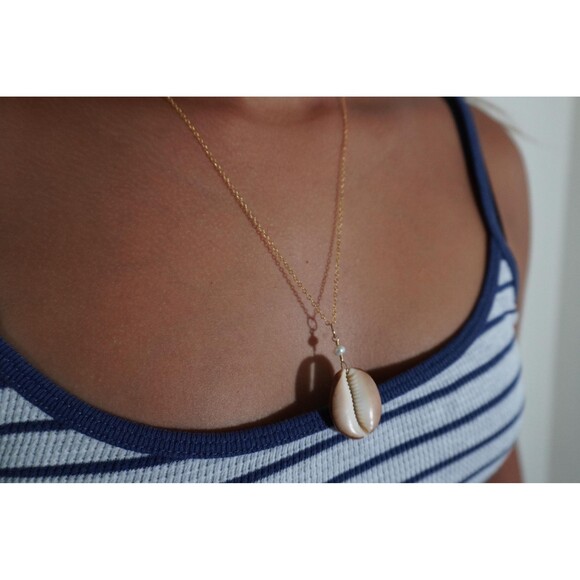 Cowrie Shell Necklace, 14k Gold Filled Chain - Picture 5 of 7